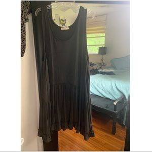 Easel Ruffle Tunic/Dress